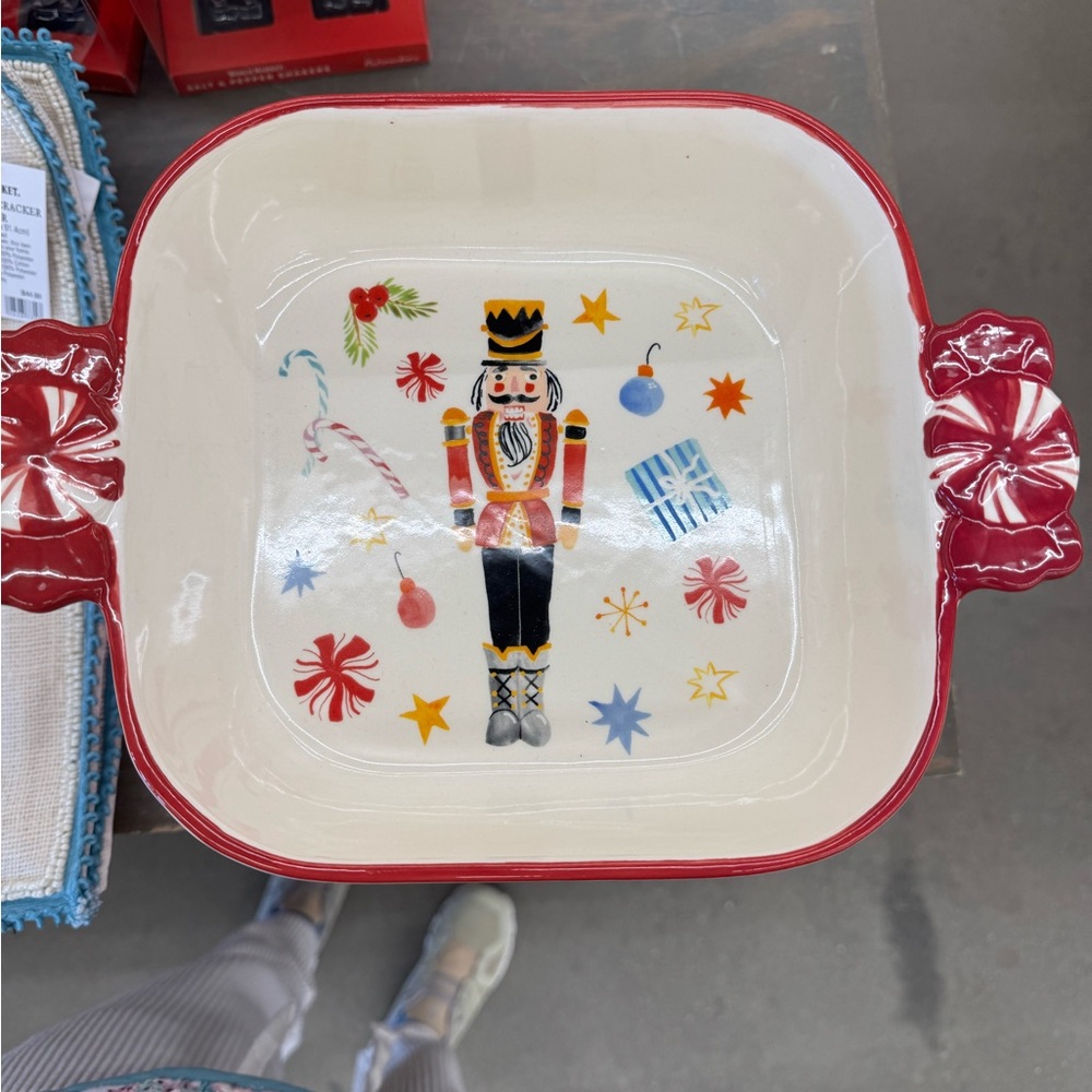 Christmas bake plate